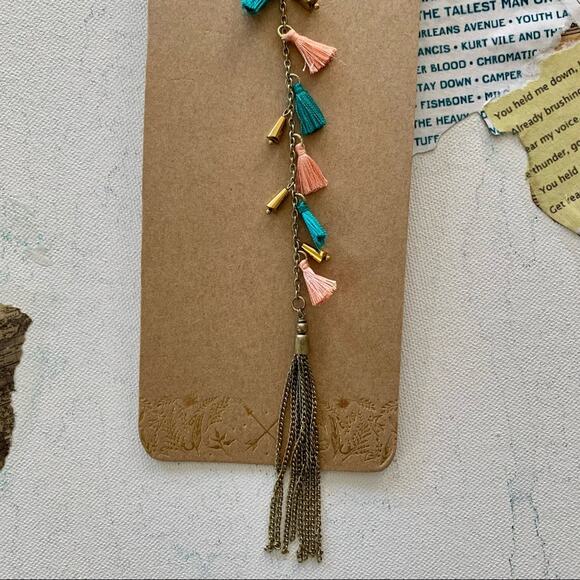 Shiraleah Costanza Gold Necklace Pink and Teal Tassels Drop Chains Boho Style - Picture 3 of 8